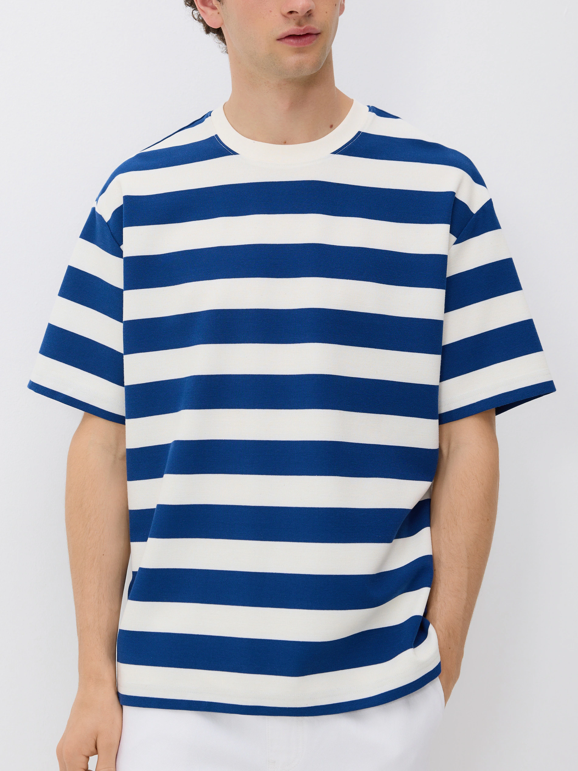 Gestreiftes T-Shirt im Boxy-Schnitt