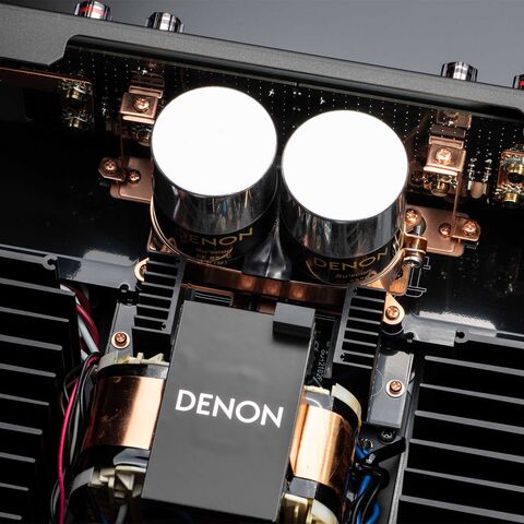 Denon PMA-3000NE – zware audiofiele versterker voor analoog en digitaal Zwart