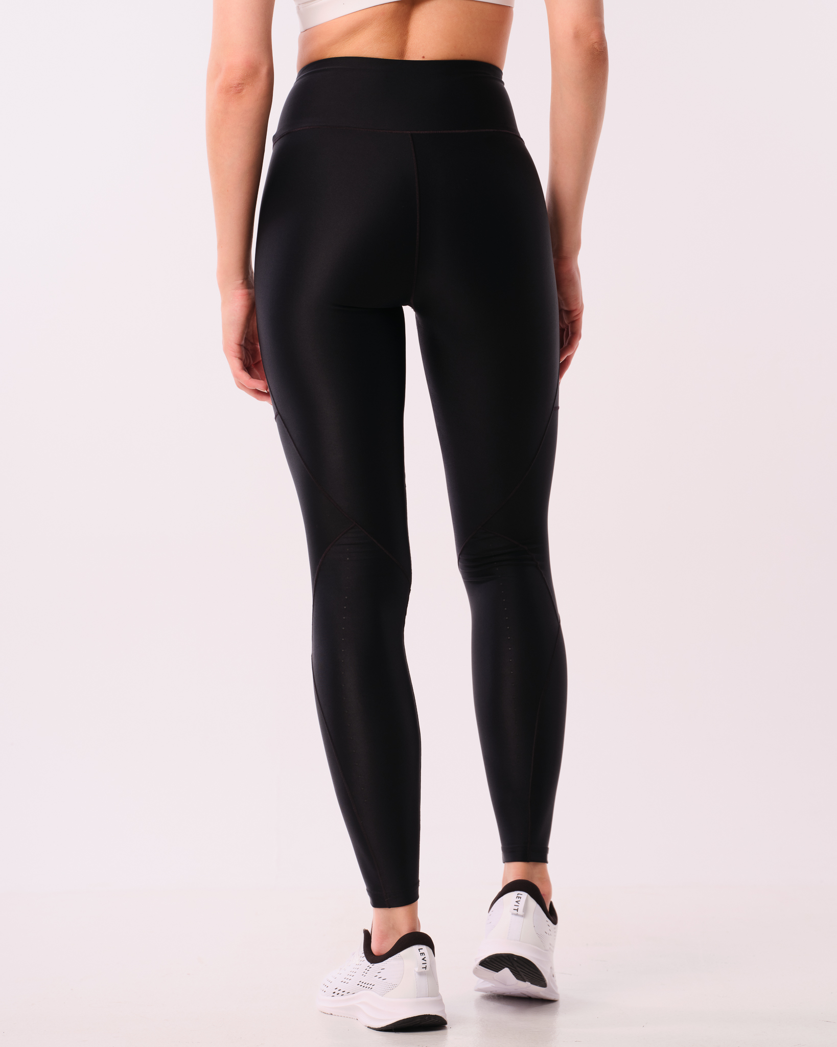 LEVITY Tech Comp Tights Black Reflective