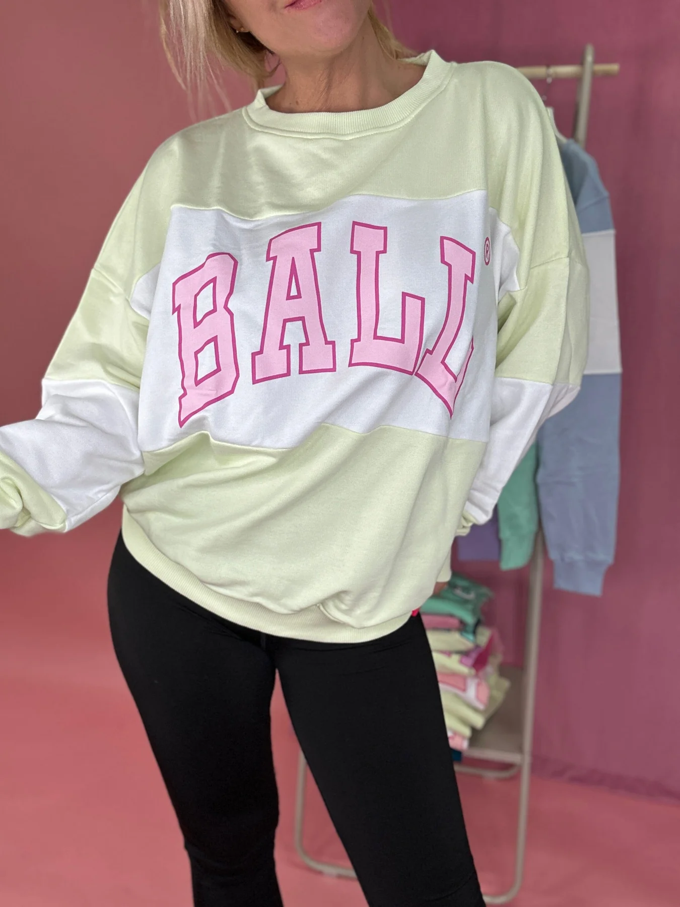 Ball J. Robinson Sweatshirt 120721 lemonade