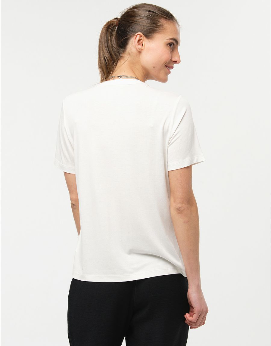 Top blanc détails brodés