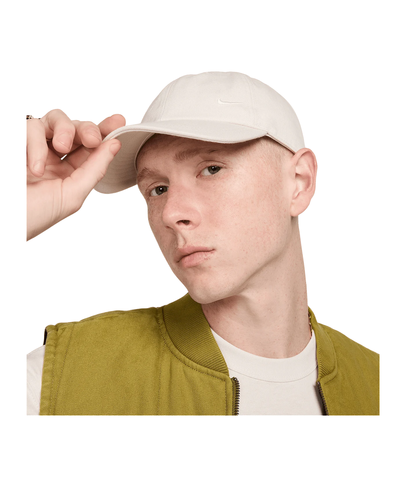 Nike Club Unstructured Curved Bill Cap Weiss F104