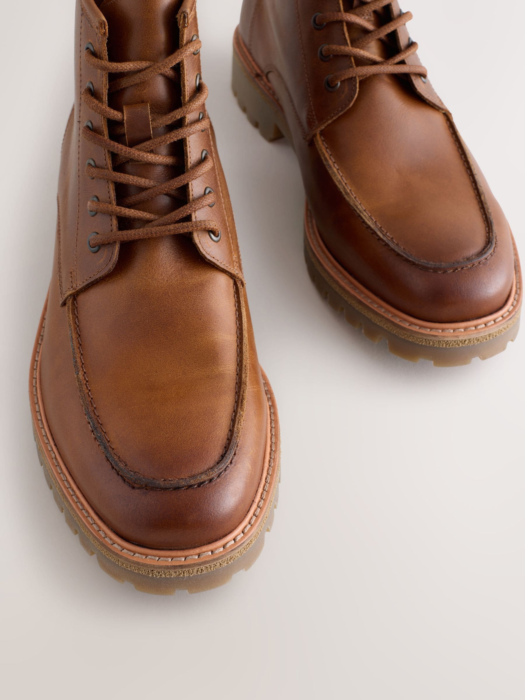 Lichtbruin - Tall Apron Toe Leather Boots