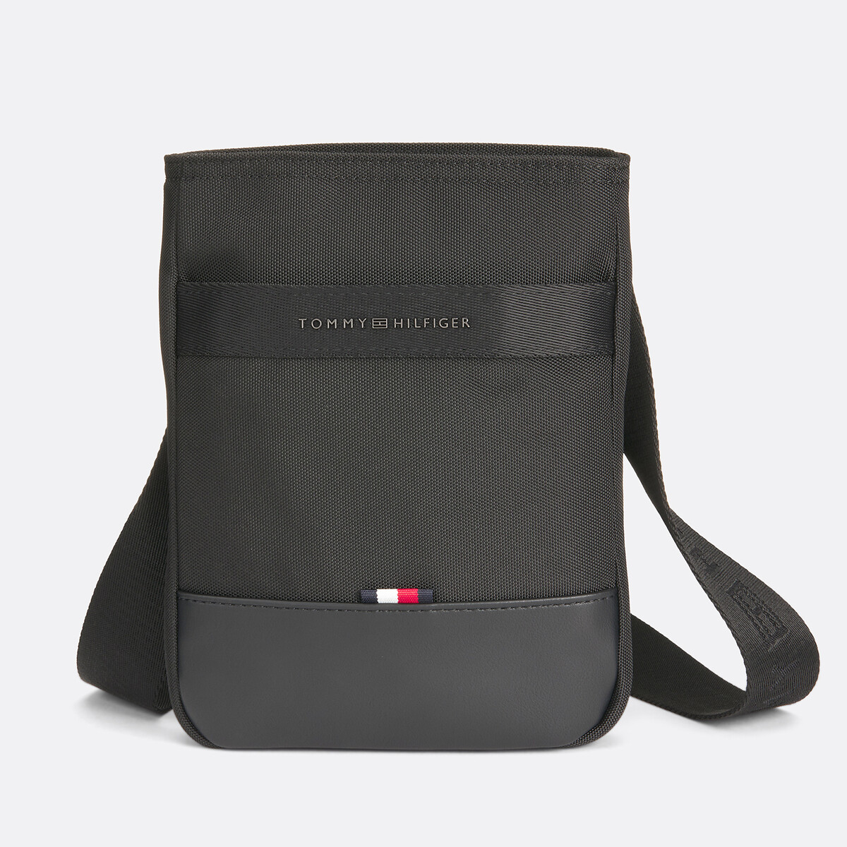TOMMY HILFIGER<br>Bolsa transversal mini plana para viagem