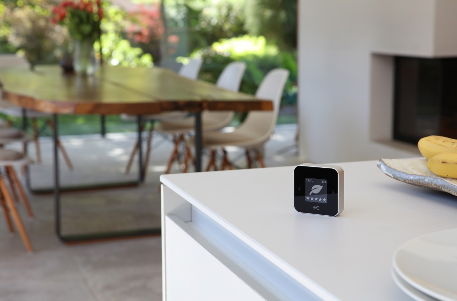 Eve Room - Indendørs luftkvalitetssensor med Apple HomeKit-teknologi