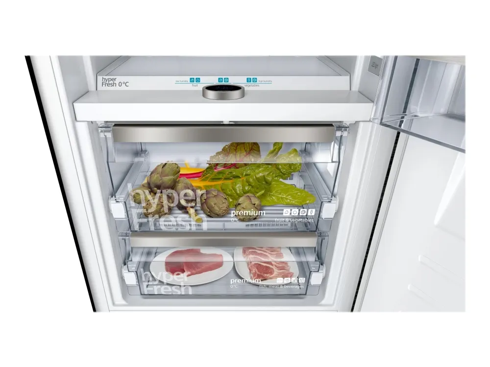 [OUTLET] - Siemens iQ700 KI84FPDD0 - Køleskab/fryser - bund-fryser - til indbygning - niche - bredde: 56 cm - dybde: 55 cm - højde: 177.5 cm - 233 liter - Klasse D - Fladhængsel