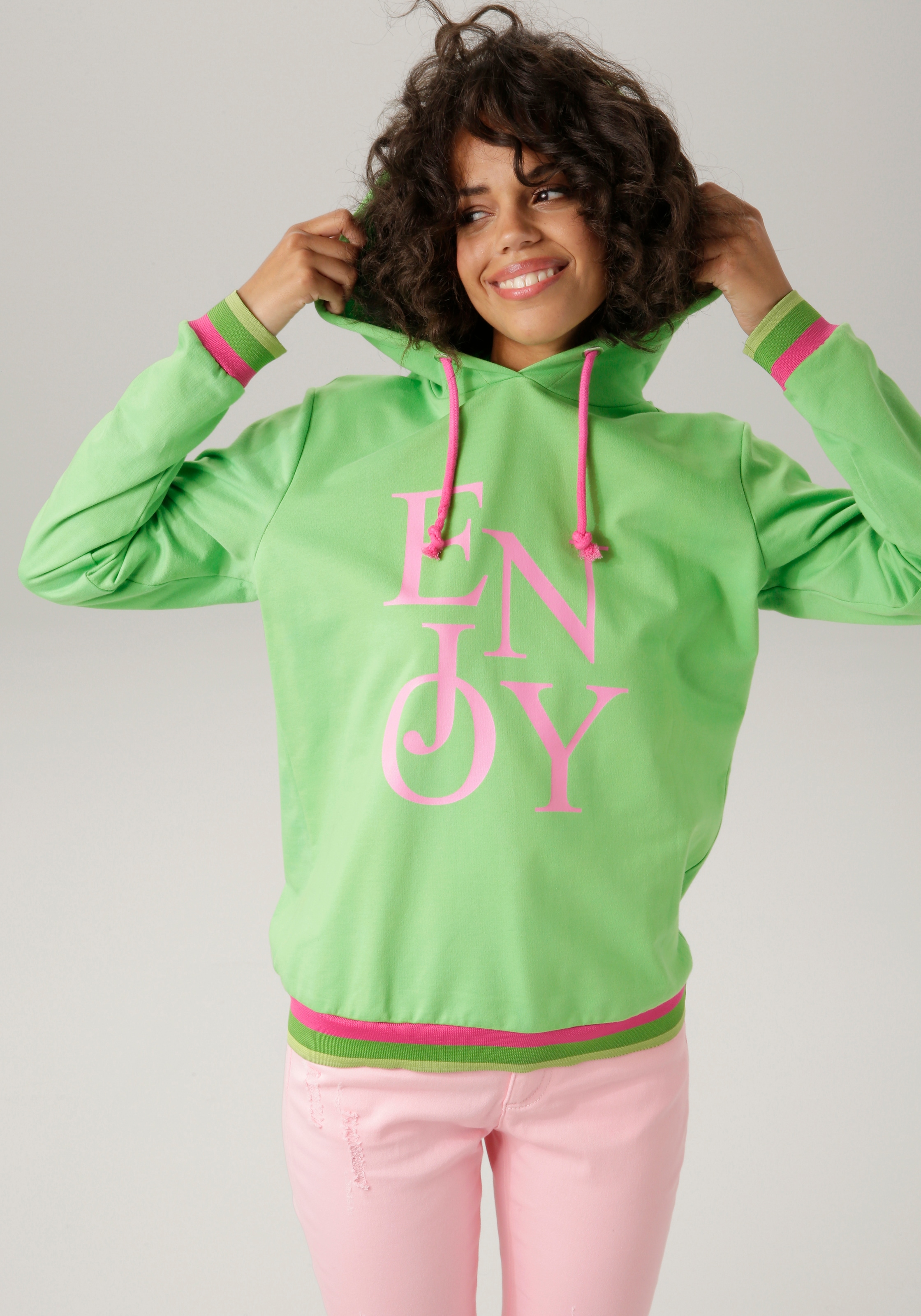 Aniston CASUAL Sweatshirt , mit 