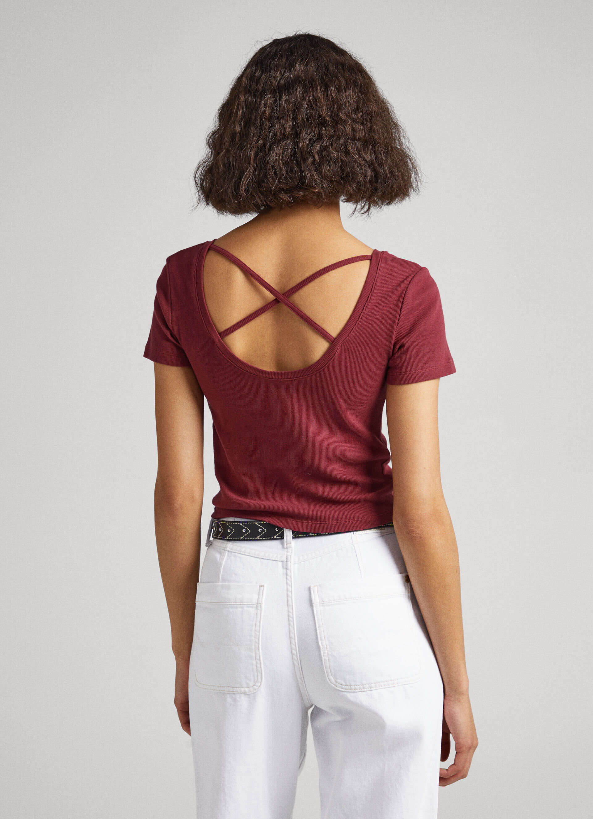CAMISETA COM COSTAS CRUZADAS - vermelho borgonha