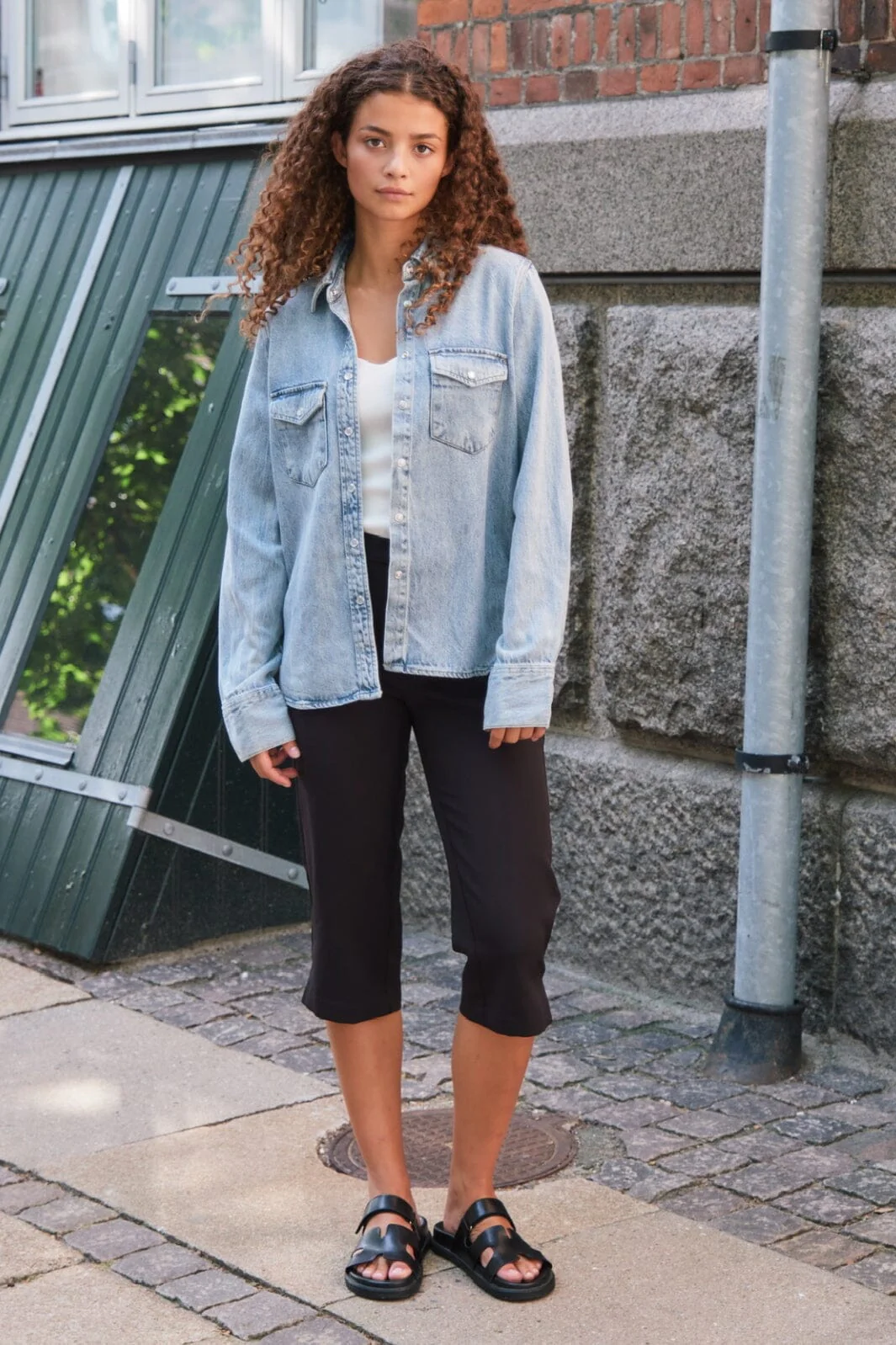 Neo Noir Tasia Suit Capri Pants