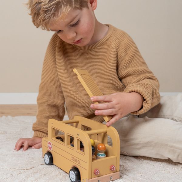 Schoolbus met poppetjes FSC