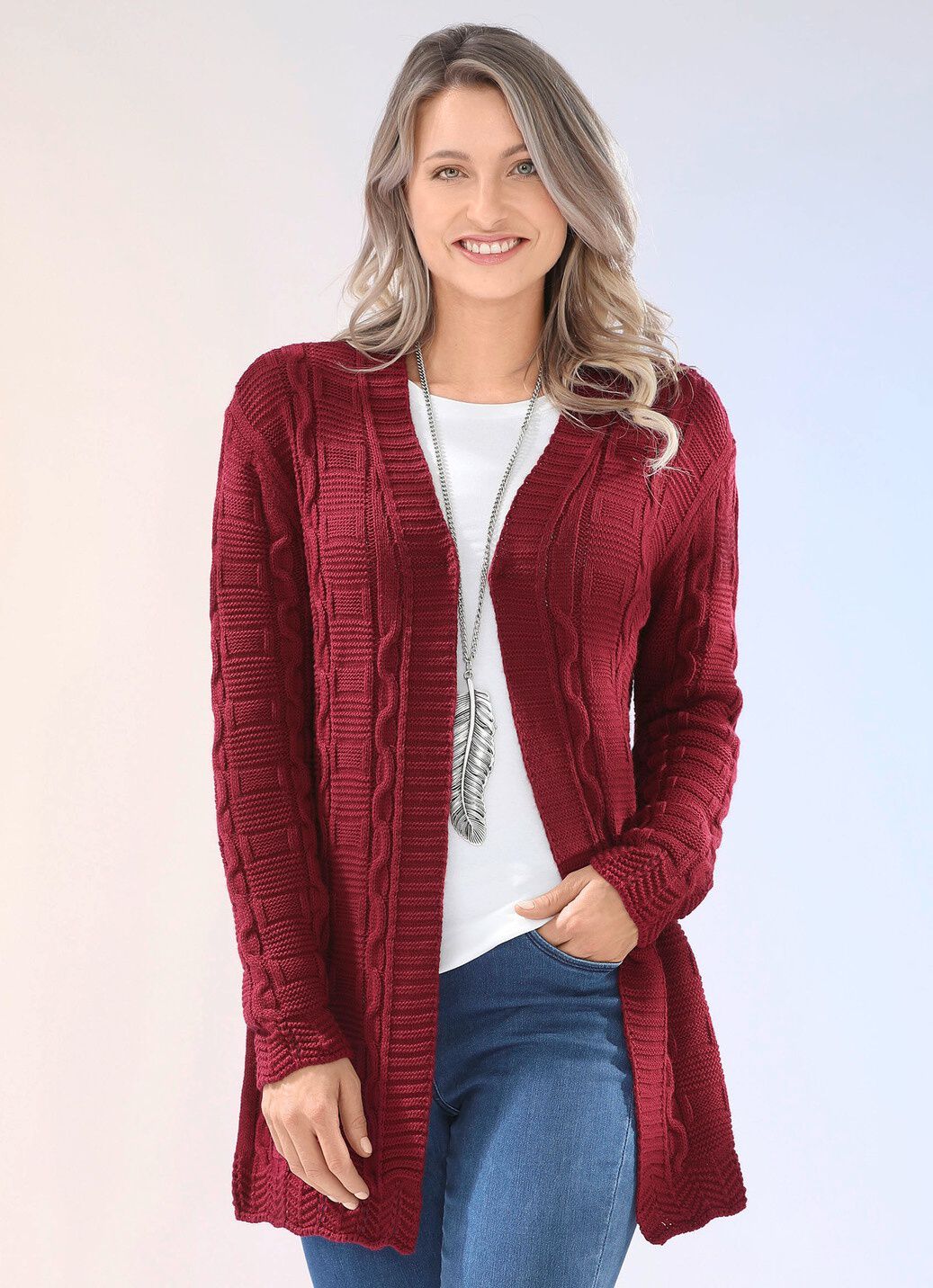 Strickjacke in Strukturmix