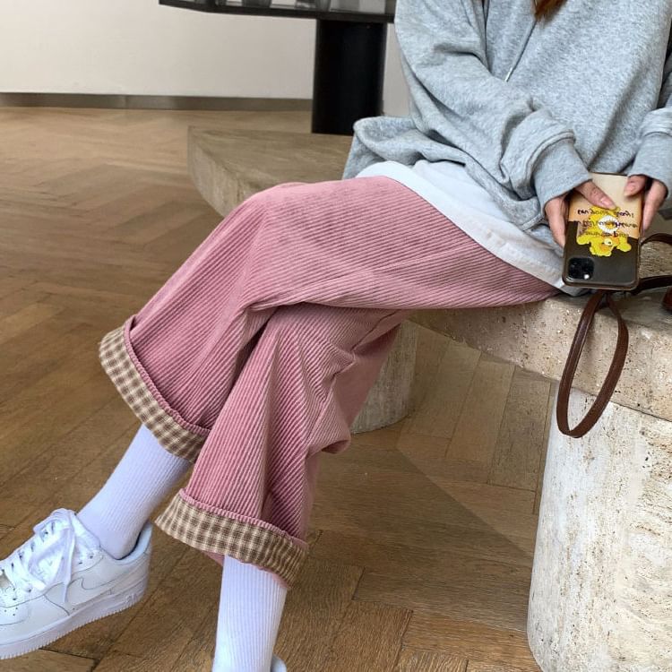 Dovitade - Corduroy broek met wijde pijpen en hoge taille en ruitmotief