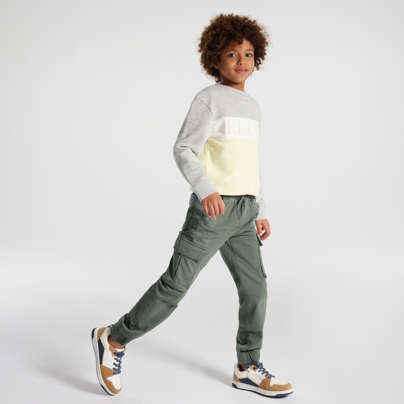 Pantalon cargo en toile vert garçon