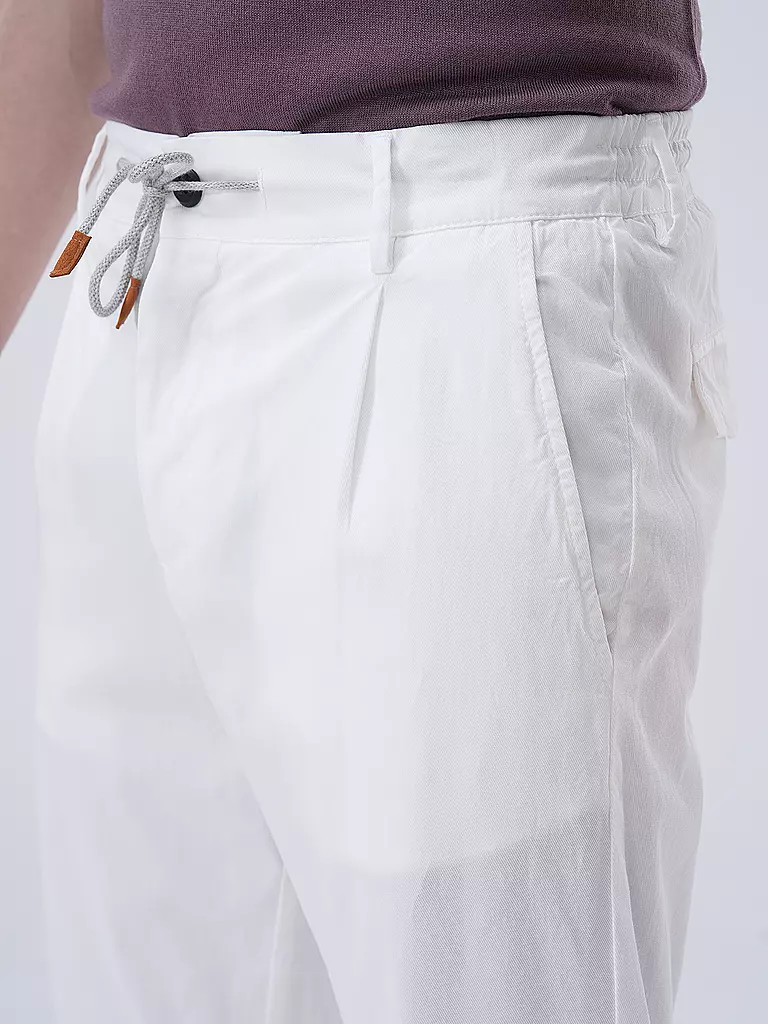 ELEVENTY Chino weiss