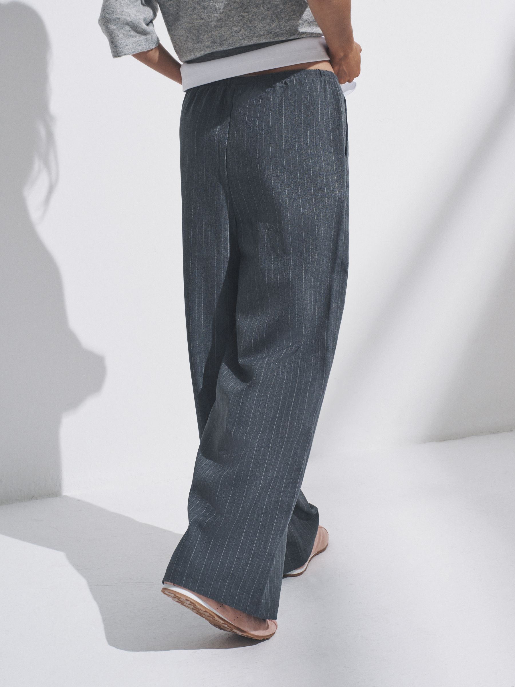 Zwart/donkergrijs - The Set 2 Pack Pinstripe Wide Leg Pull On Trousers