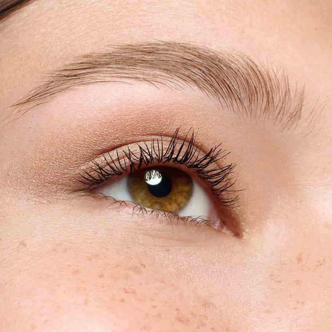 ESSENCE  Sombra de Olhos em Creme