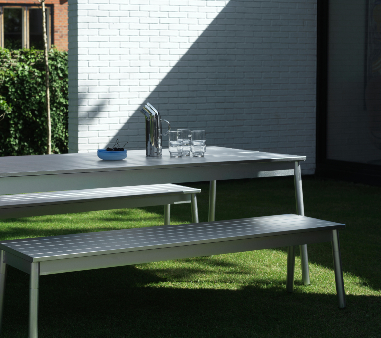 Normann Copenhagen Ex outdoor bank aluminium