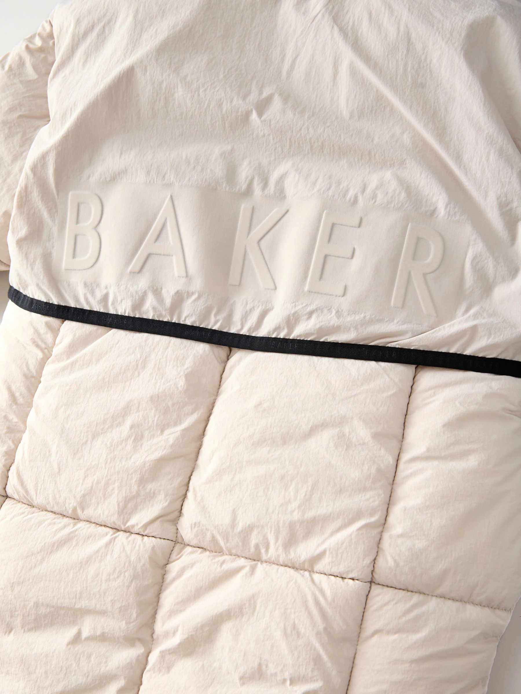 Baker by Ted Baker meisjes regenbestendige gewatteerde lange jas