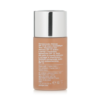 Clinique Pó base Even Better Makeup SPF15 (Mista seca a mista oleosa)