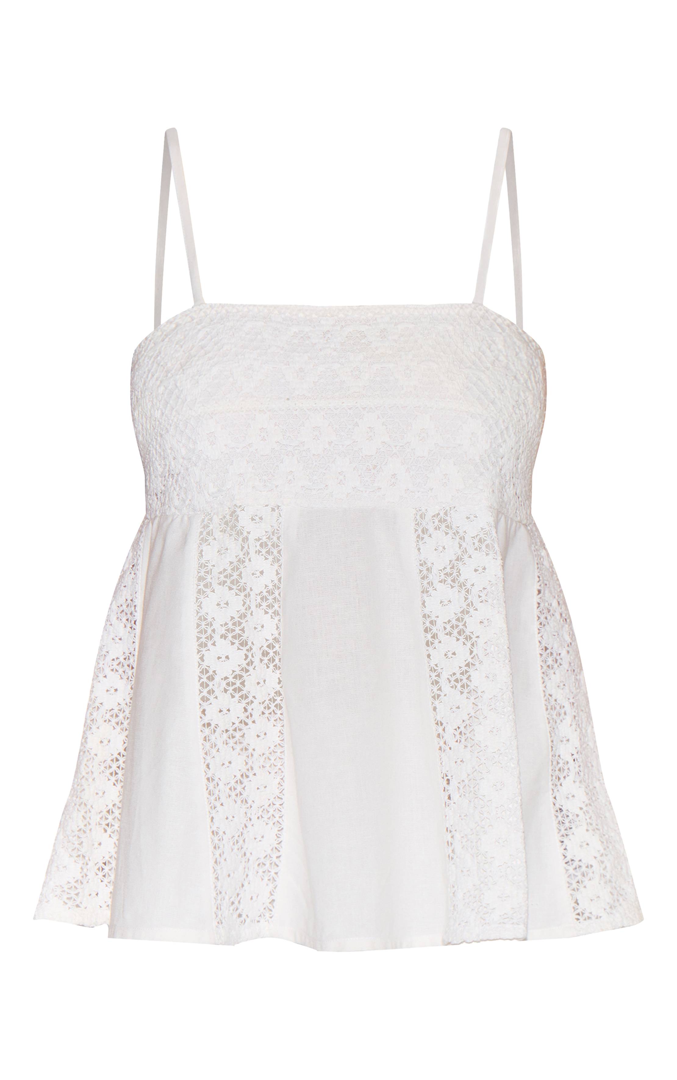 Blanc Ensemble Haut Petite Aspect Lin Avec Détails Crochet Sur Les Côtés