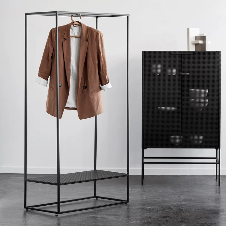 Kristina Dam Studio - Grid Garderobe, schwarz