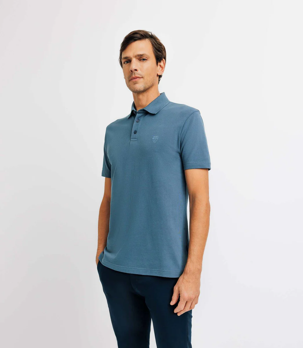 Polo avec broderie indigo