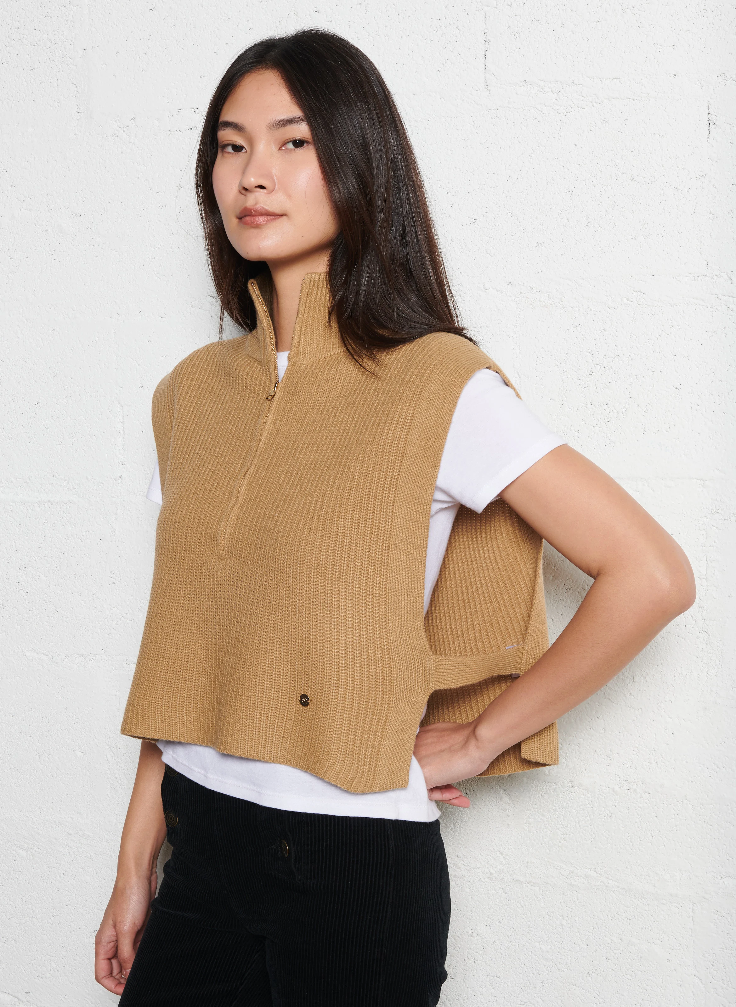 MAEVA - Pull sans manches côtelé | Beige