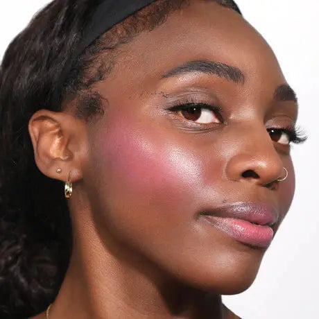 Love Steady Liquid Blush 007 Trust