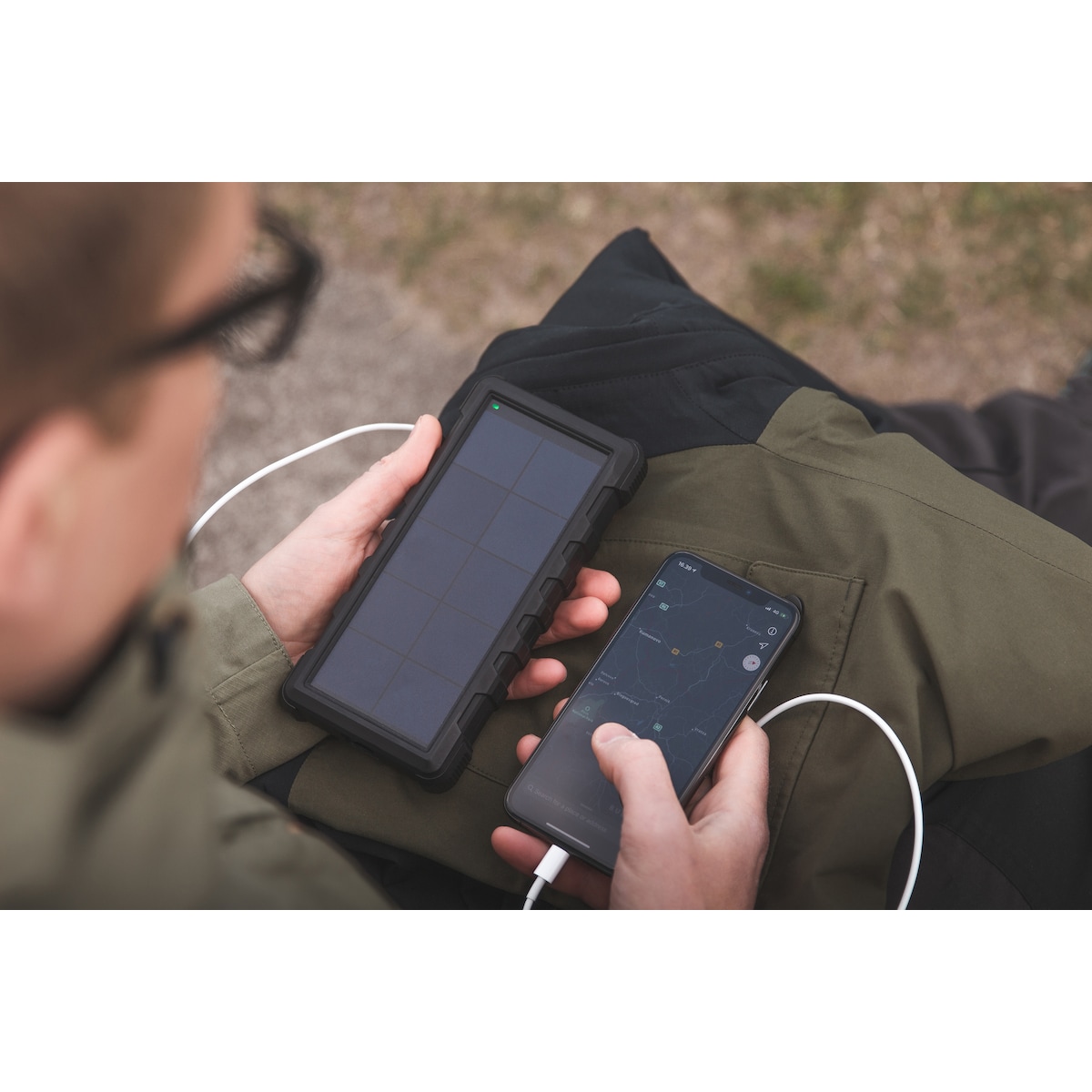 24 000 mAh utendørs solenergibank, svart