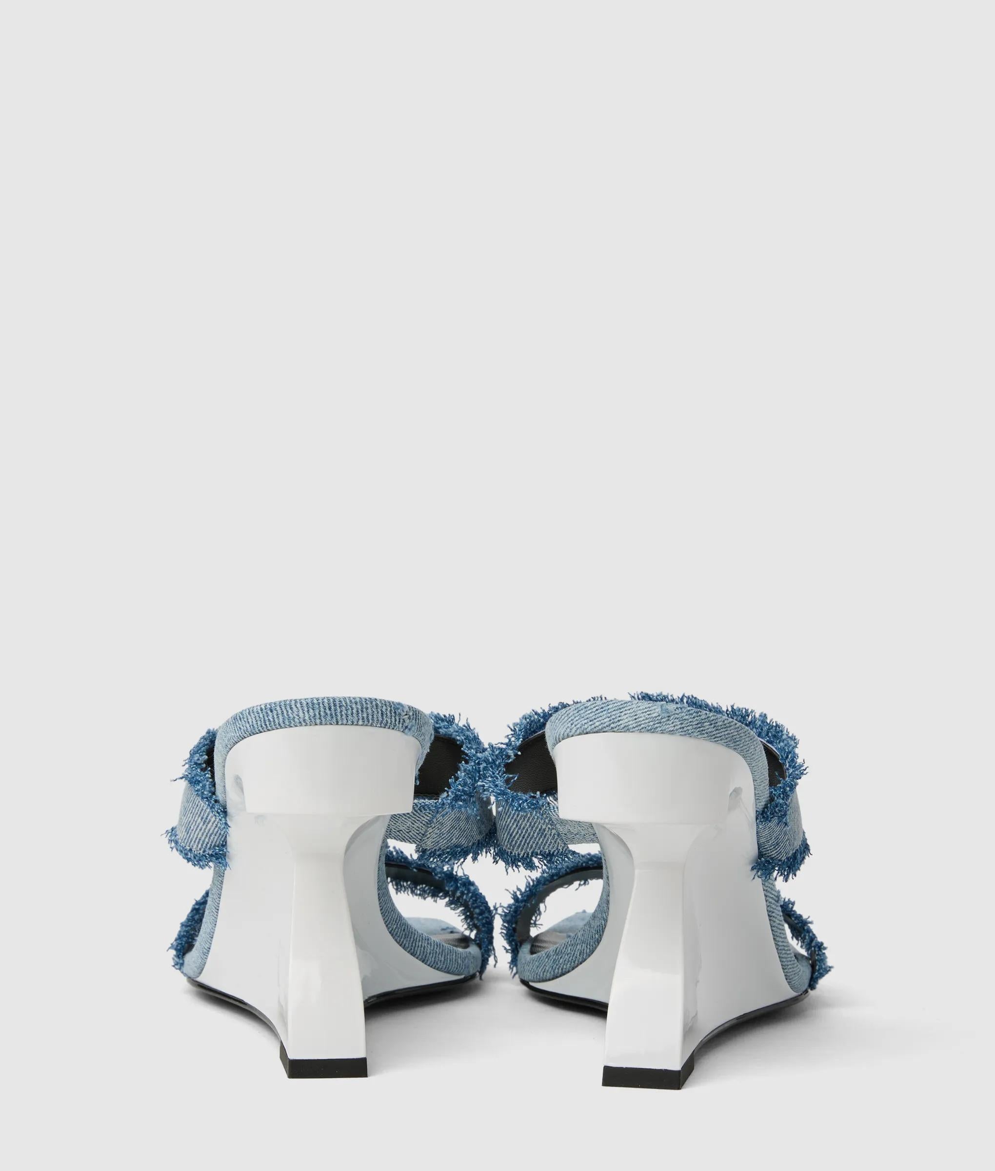 Waverly twin strap denim hak sandalen