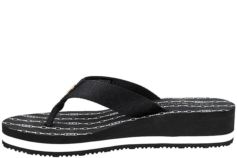 TOMMY HILFIGER - IM TH CHAINPRINT MIDWEDGE SANDAL BLACK