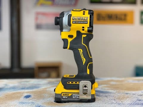 Parafusadeira de Impacto Compacta DEWALT 18V Brushless de 3 Velocidades, Modelo DCF850N-XJ