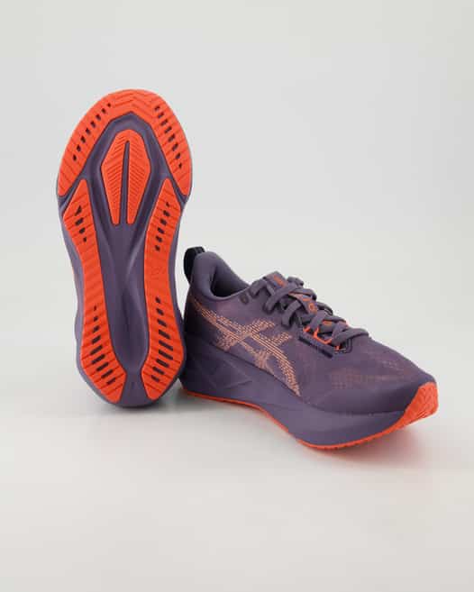 Asics Novablast 5 Sportschuhe in Lila