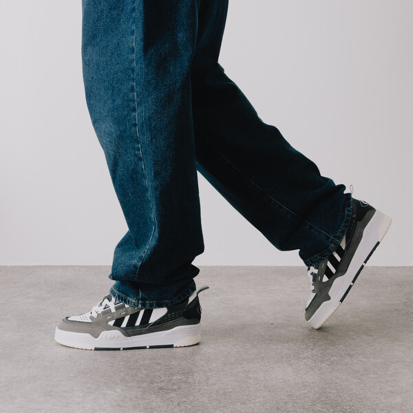 ADIDAS ORIGINALS ADI2000