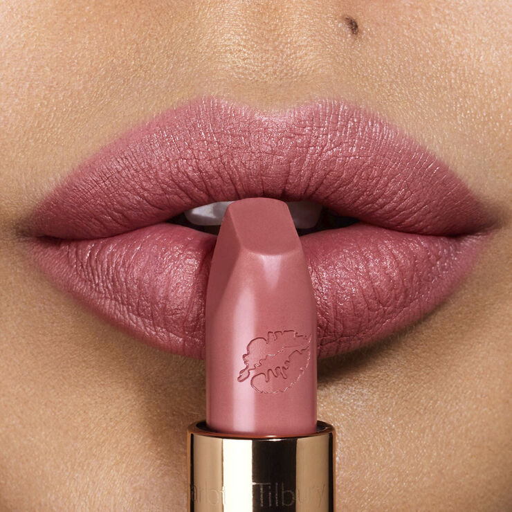 Charlotte Tilbury Hot Lips List - Læbestift