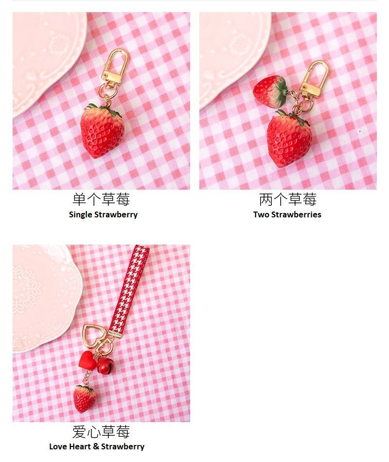 Momoi - Aardbeien sleutelhanger