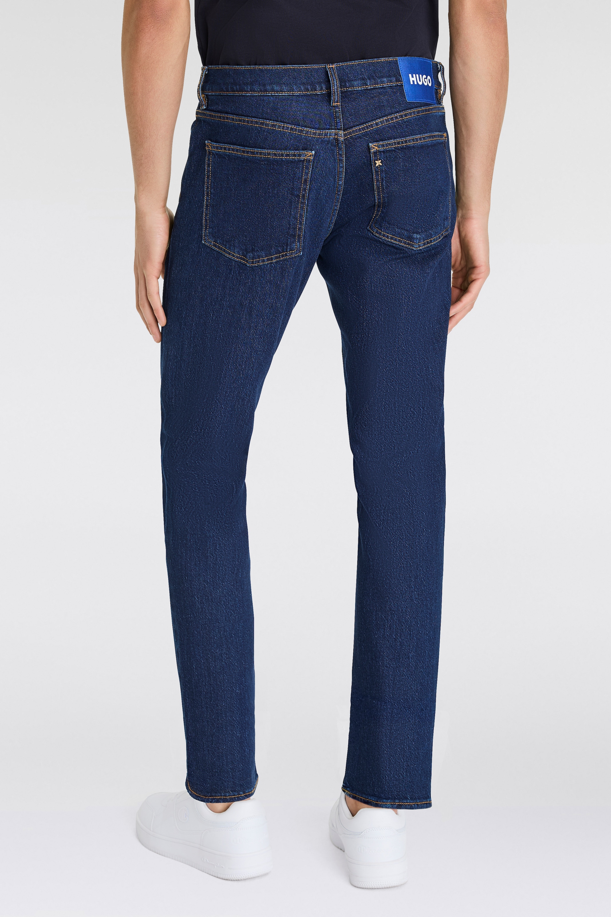 HUGO Blue Tapered-fit-Jeans »Brody« mit Stone-washed-Finish
