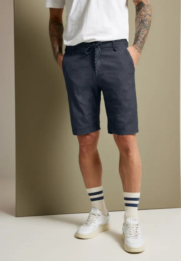 Relaxed Fit Shorts - deep navy blue