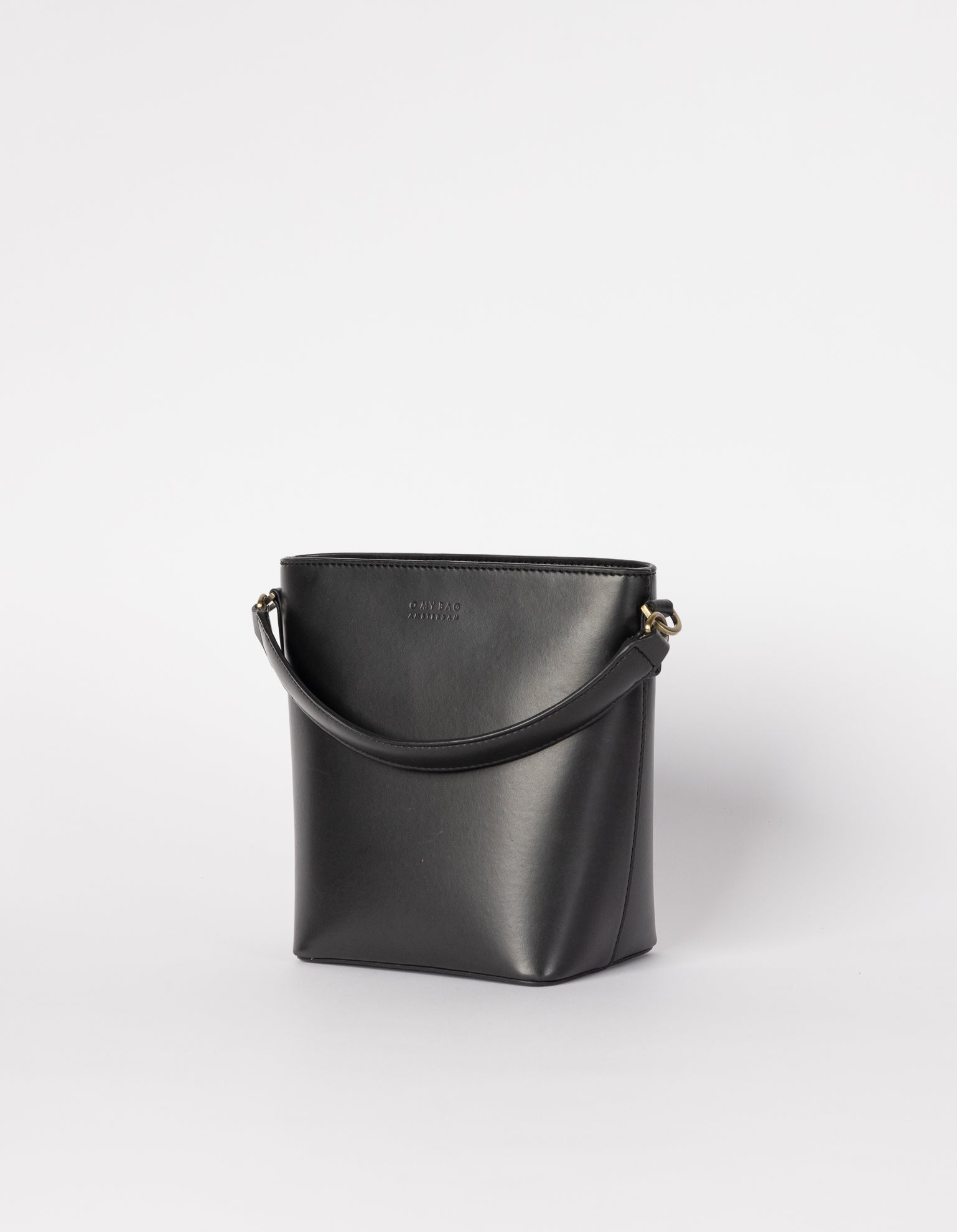 Bobbi Bucket Bag Midi - Black Vegan Uppeal™