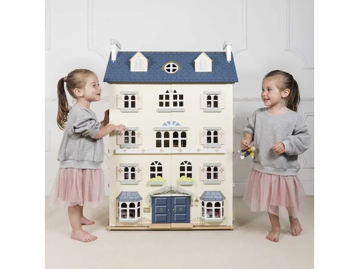 Le Toy Van H152, 3 År