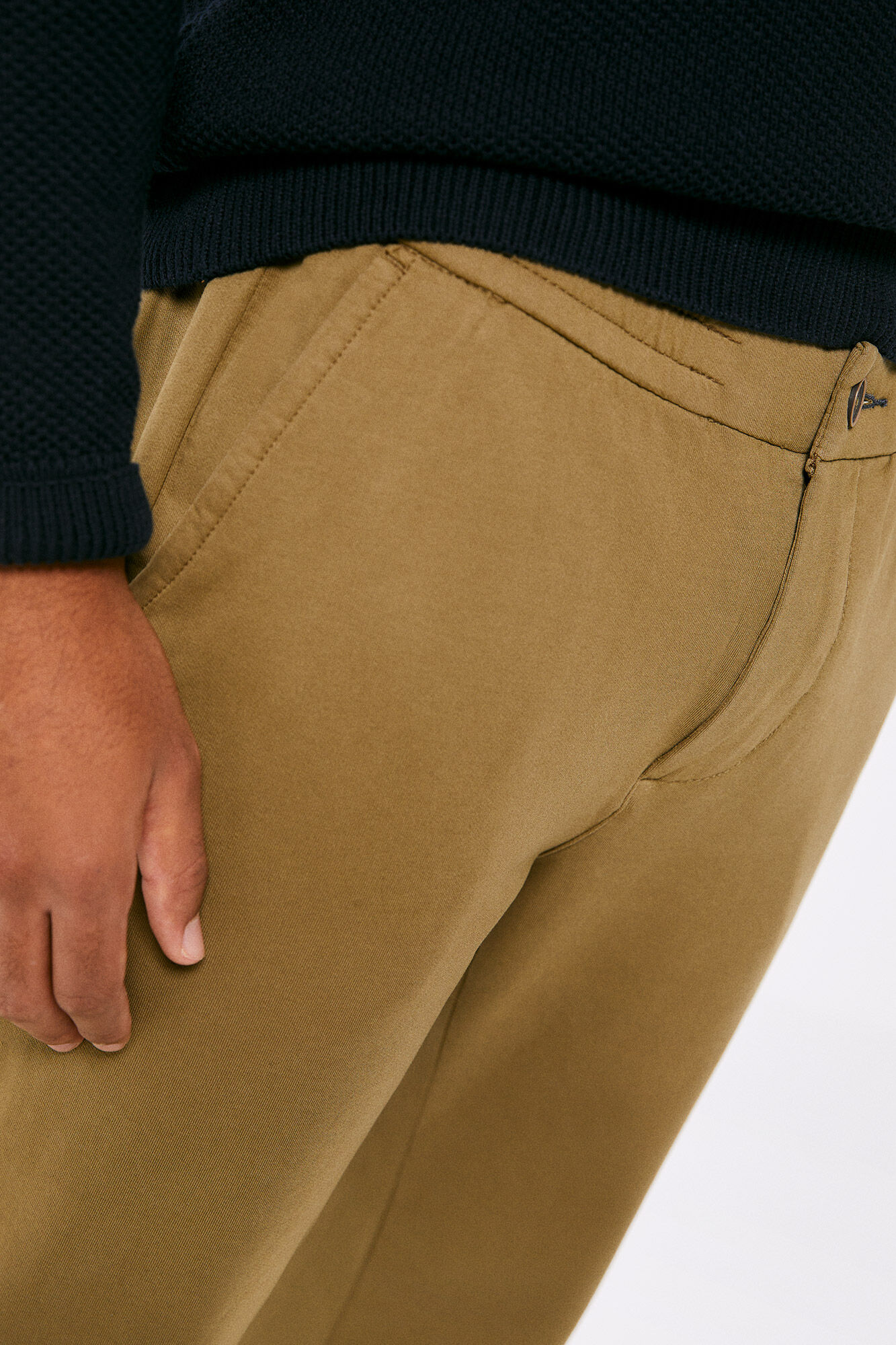Calça chino de malha confortável - cáqui claro