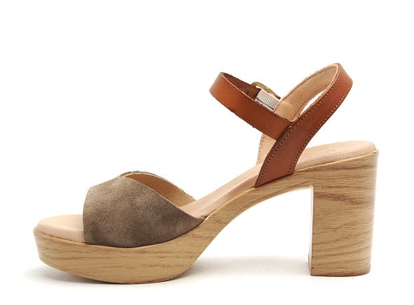 Coco abricot nu pieds talons femme coivers marron