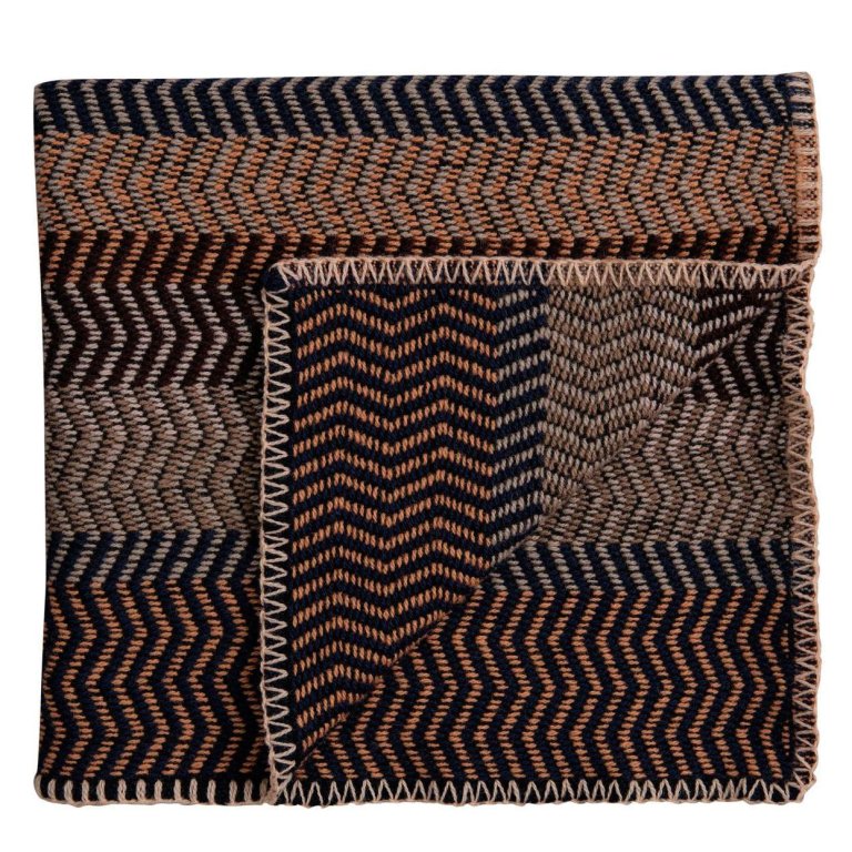 Røros Tweed Fri plaid 150x200 By The Fire