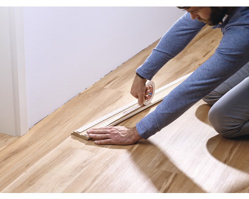 tesa witte montagetape voor behang & pleisterwerk 1,5 m x 19 mm