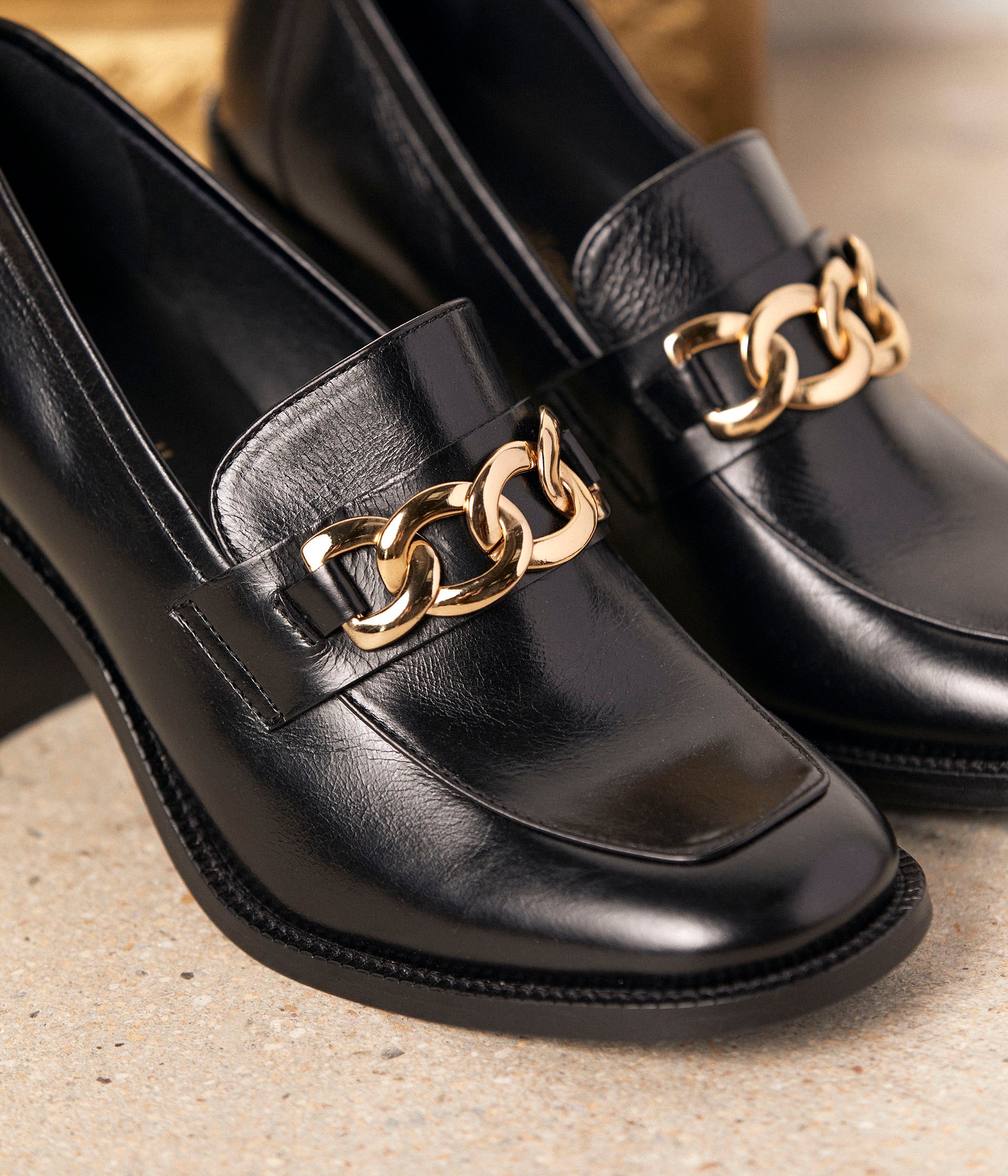 Mocassins cuir noir Ariane