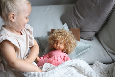 Skrållan Lillan Snakkedukke Lyst Hår 36 cm