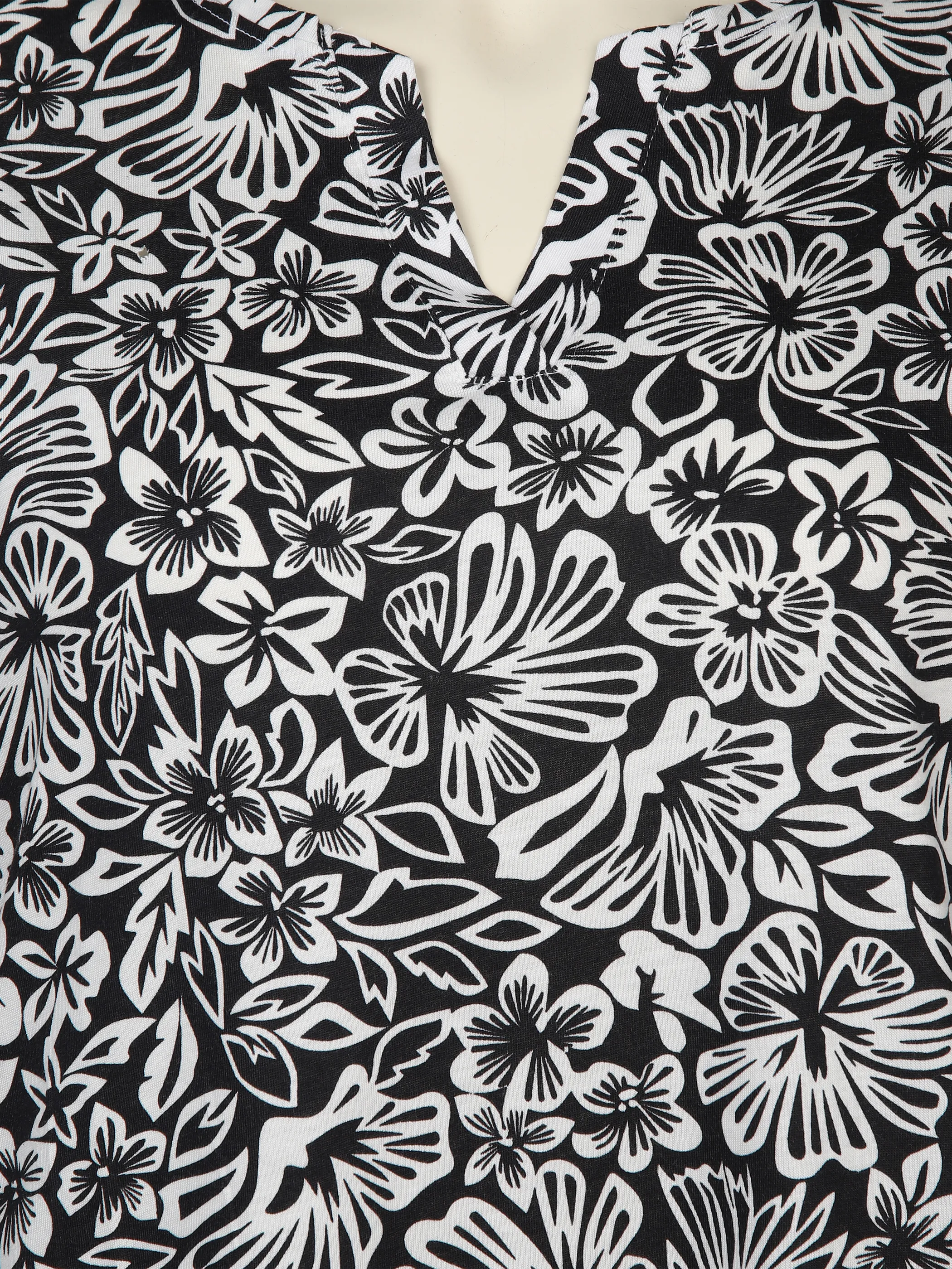 Große Größen Shirt mit Alloverprint