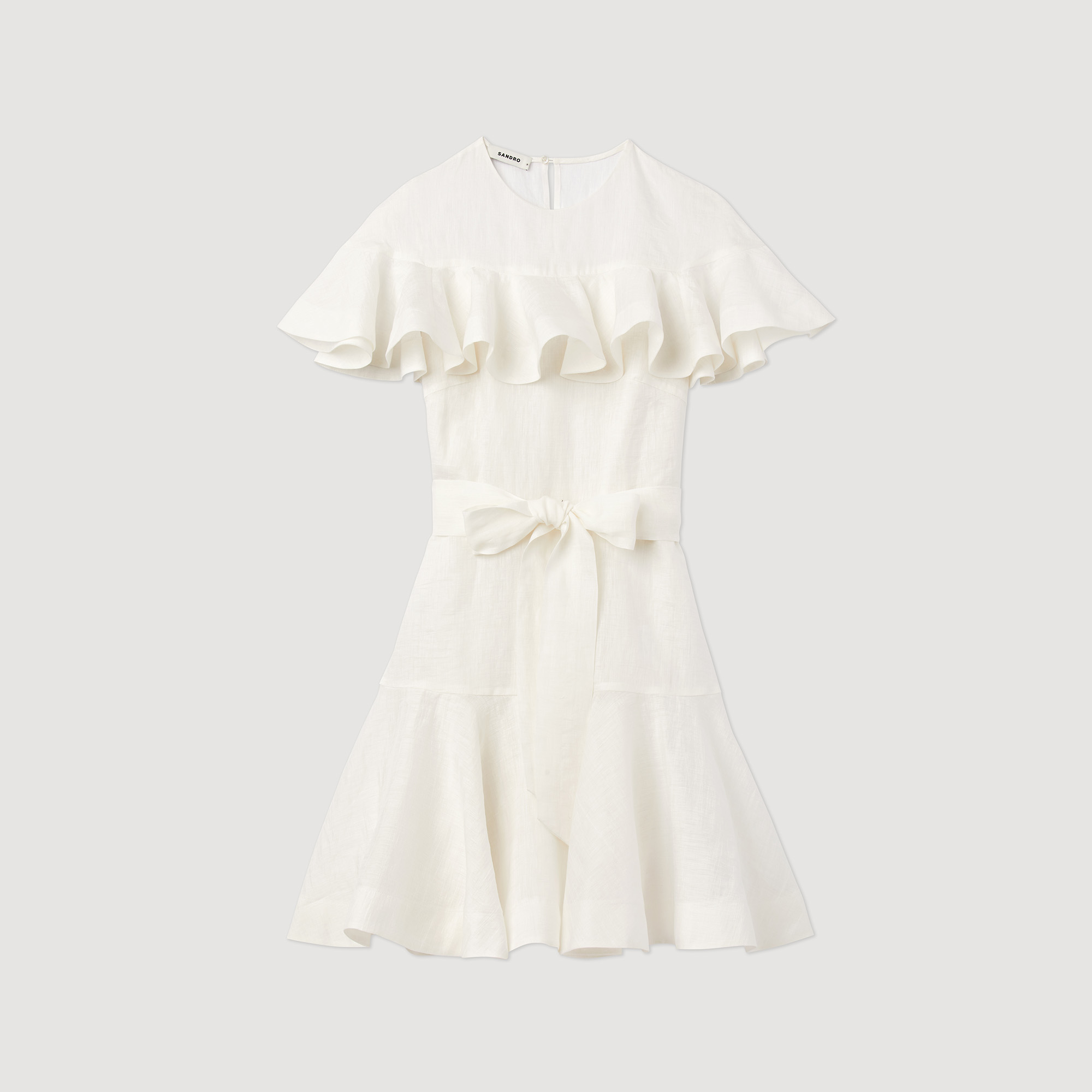 Robe courte á volant