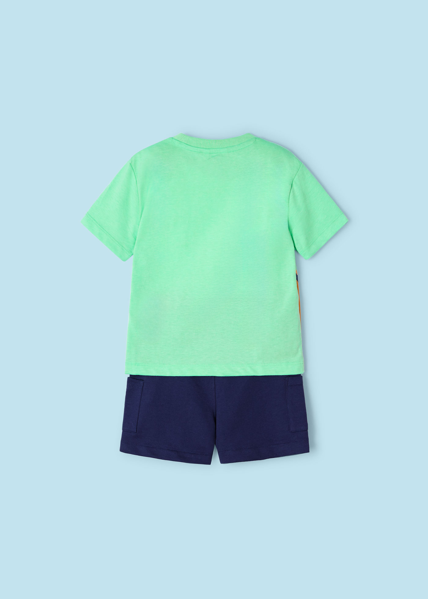 Conjunto de surf de duas peças Better Cotton para meninos, cor menta.