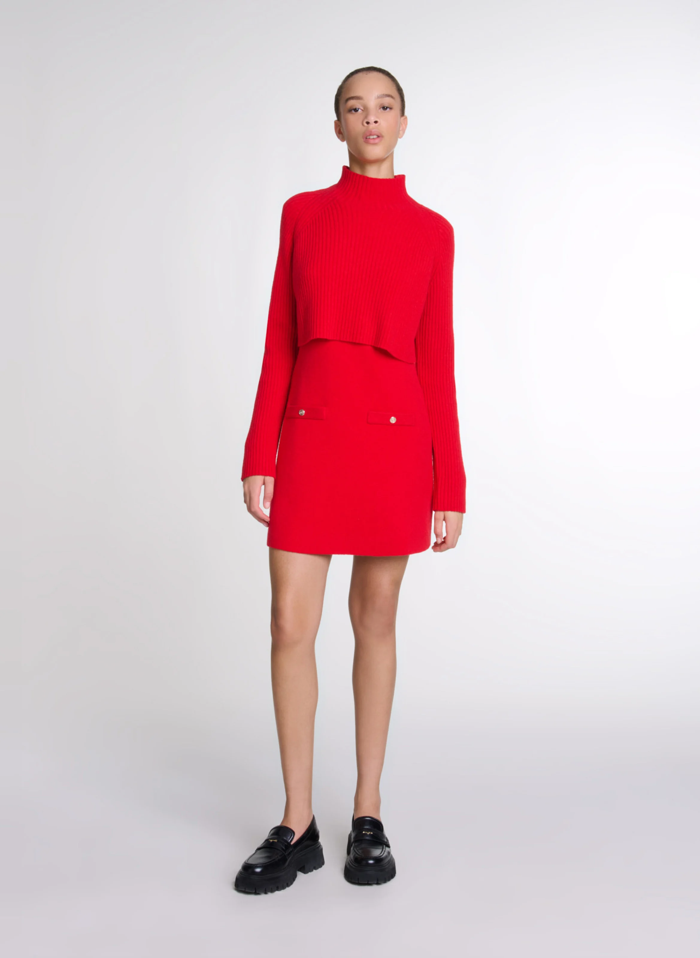 Robe courte à col montant | Rouge